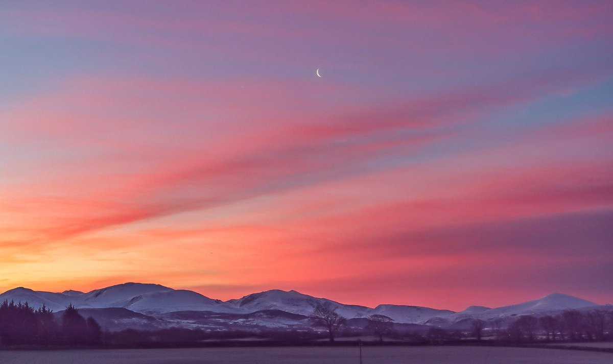 Crescent Moon Of The Colourful Sky',Menai Bridge, North Wales (January 2019)